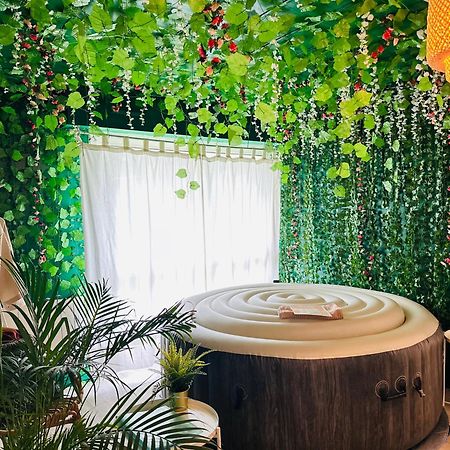 Chez Jade - Spa, Gare Et Centre Ville 렌 외부 사진