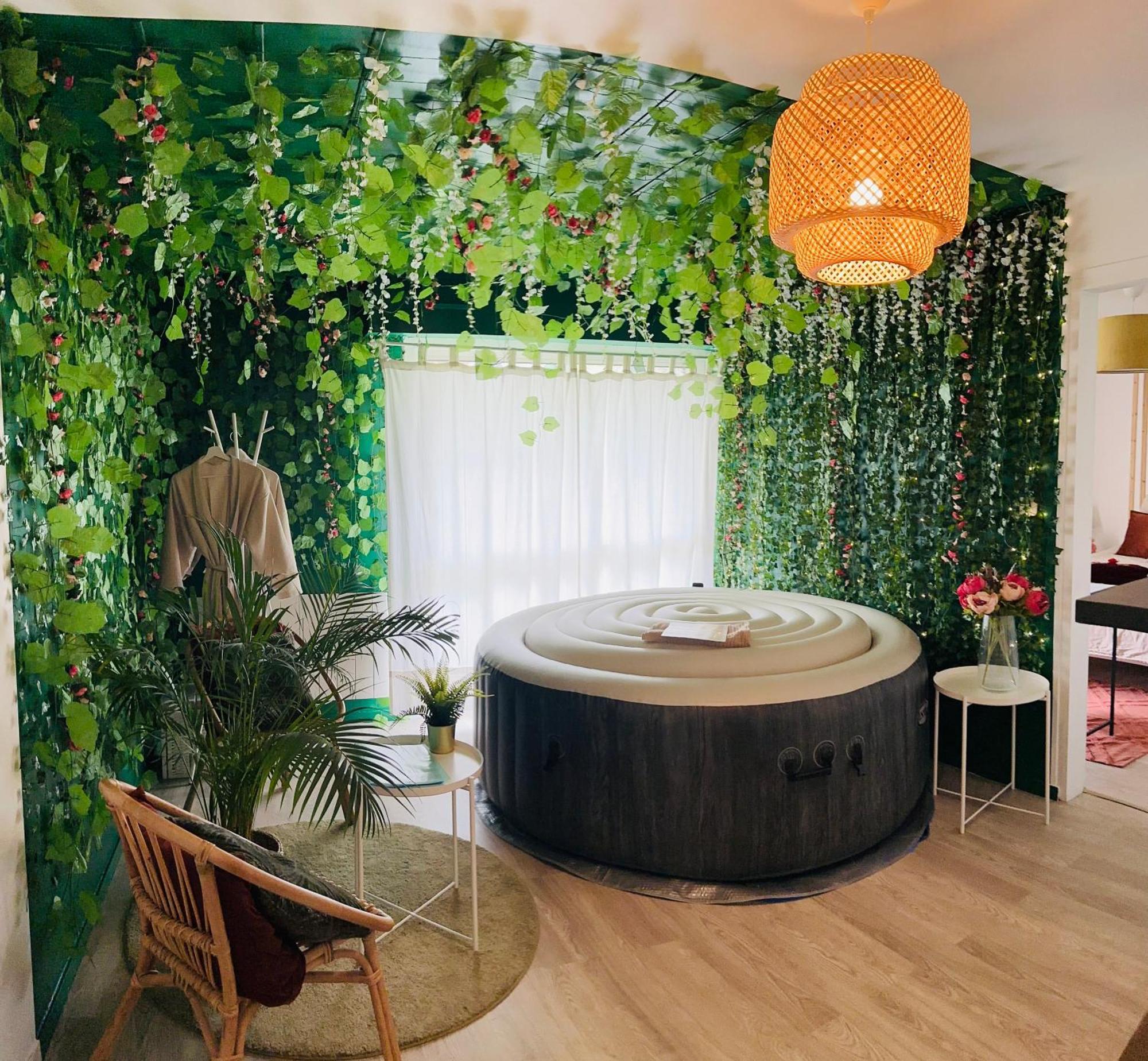 Chez Jade - Spa, Gare Et Centre Ville 렌 외부 사진