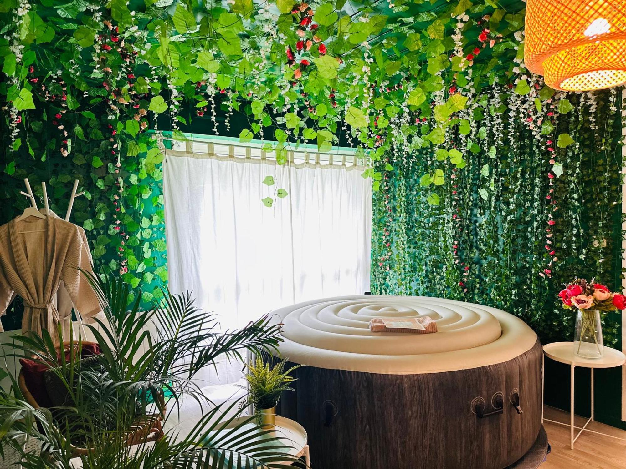 Chez Jade - Spa, Gare Et Centre Ville 렌 외부 사진